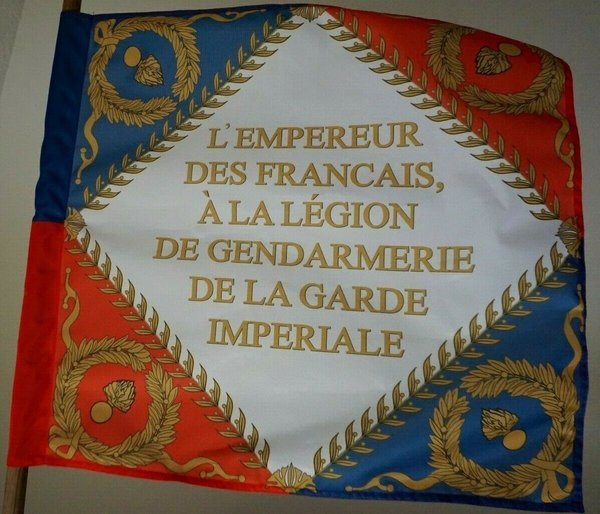 Drapeau des gendarmes de la garde impériale en 1804. Taille réelle.